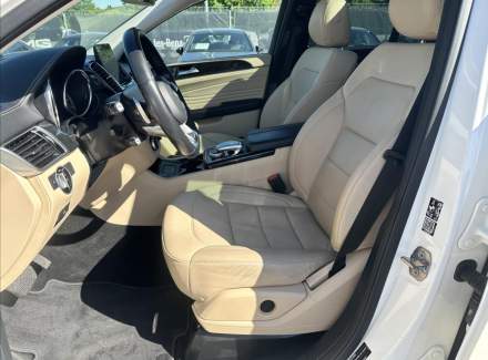 Mercedes-Benz - GLE