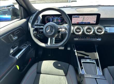 Mercedes-Benz - GLB