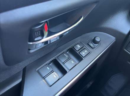 Suzuki - SX4