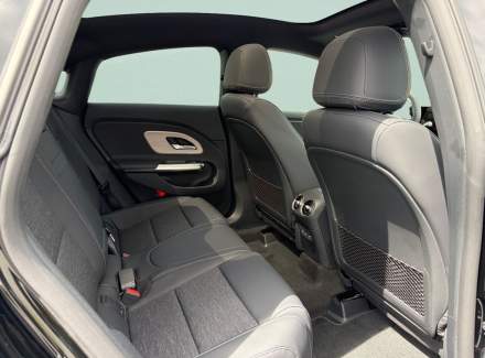 Mercedes-Benz - CLA