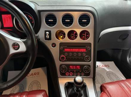 Alfa Romeo - 159