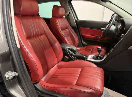 Alfa Romeo - 159