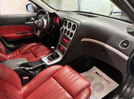Alfa Romeo - 159