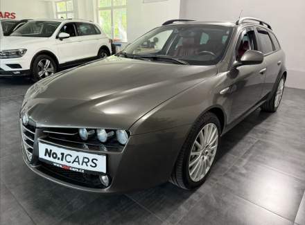 Alfa Romeo - 159
