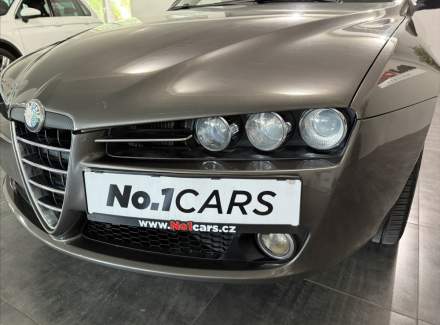 Alfa Romeo - 159