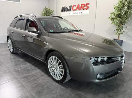 Alfa Romeo - 159