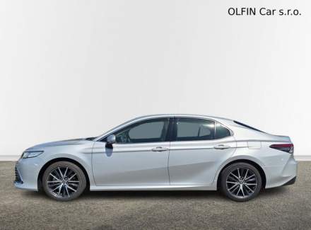 Toyota - Camry