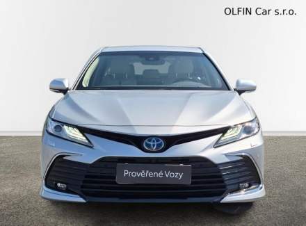 Toyota - Camry