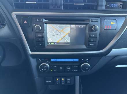 Toyota - Auris