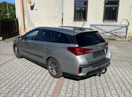 Toyota - Auris