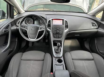 Opel - Astra