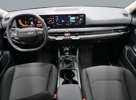 Kia - K4