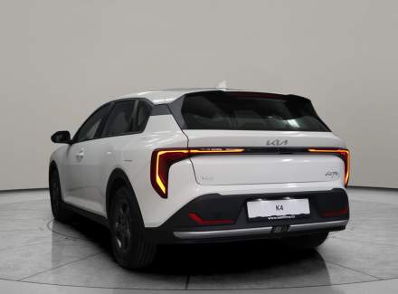 Kia - K4