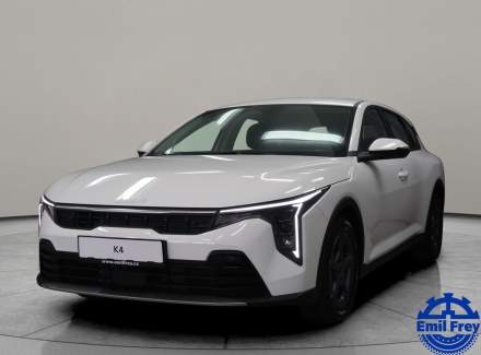 Kia - K4