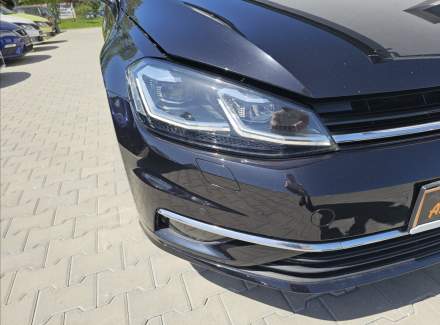 Volkswagen - Golf