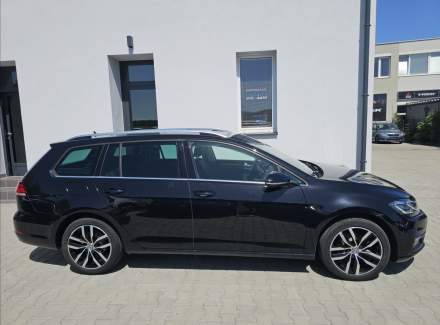 Volkswagen - Golf