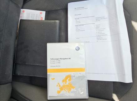 Volkswagen - Golf