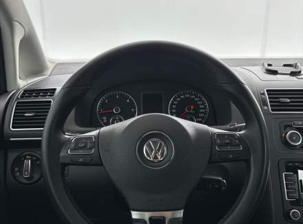 Volkswagen - Touran