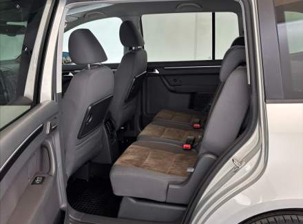 Volkswagen - Touran