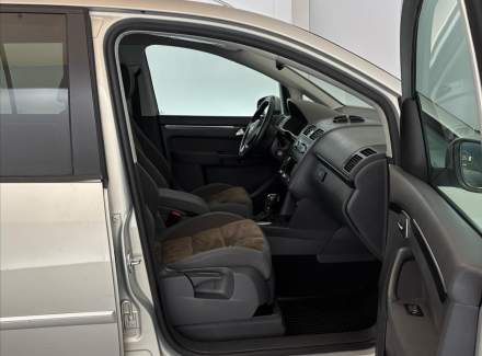 Volkswagen - Touran