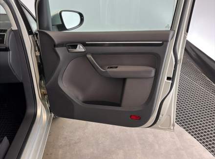 Volkswagen - Touran