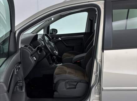 Volkswagen - Touran