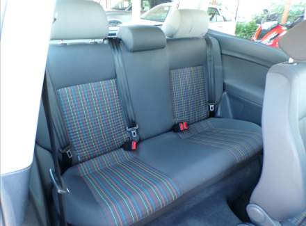 Volkswagen - Polo