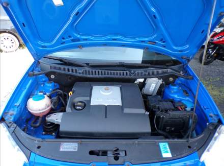 Volkswagen - Polo