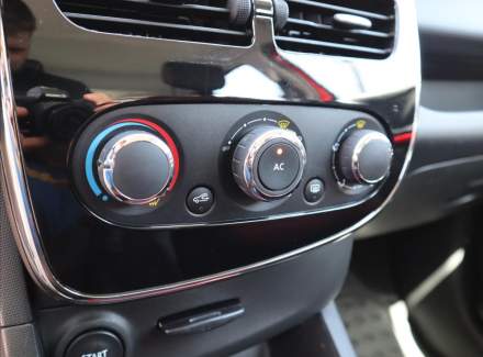 Renault - Clio
