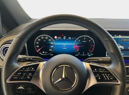 Mercedes-Benz - V-class