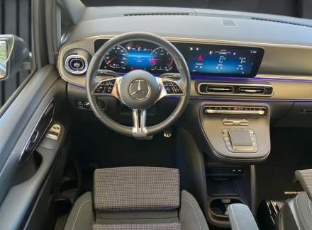 Mercedes-Benz - V-class