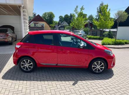 Toyota - Yaris