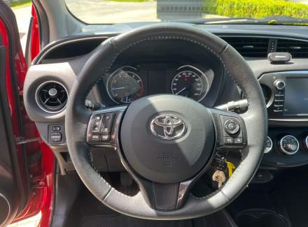 Toyota - Yaris