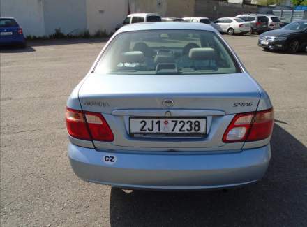 Nissan - Almera