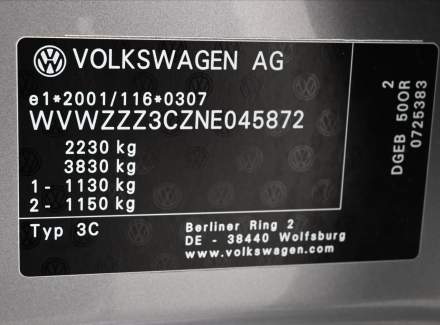 Volkswagen - Passat