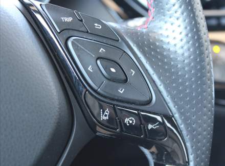 Toyota - C-HR