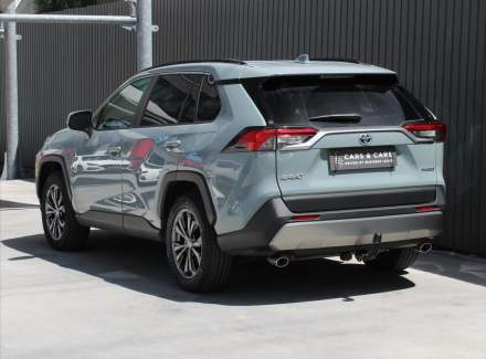 Toyota - RAV 4