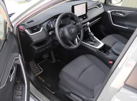 Toyota - RAV 4