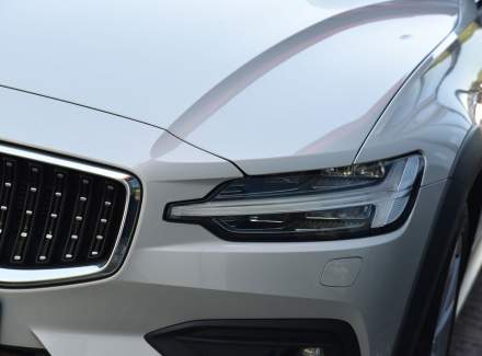 Volvo - V60