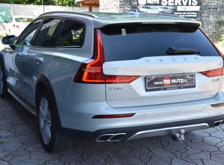 Volvo - V60