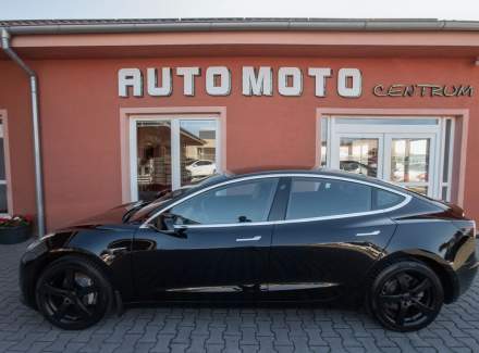 Tesla - Model 3