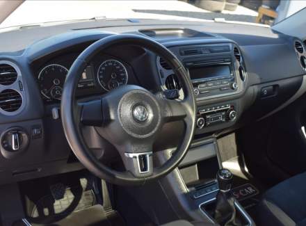 Volkswagen - Tiguan