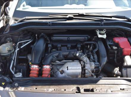 Peugeot - RCZ