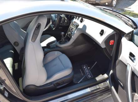 Peugeot - RCZ