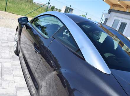 Peugeot - RCZ