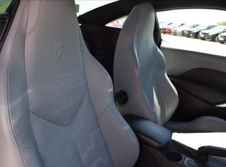 Peugeot - RCZ