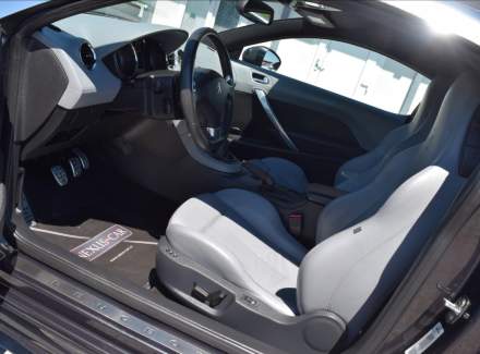 Peugeot - RCZ