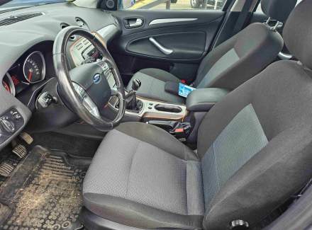 Ford - Mondeo