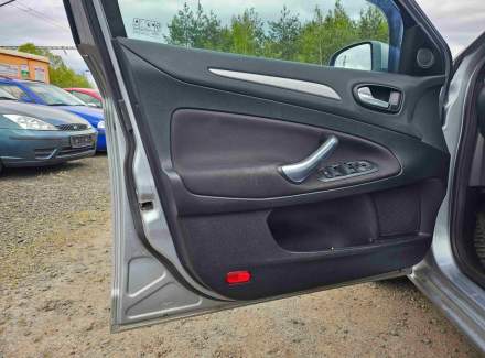 Ford - Mondeo