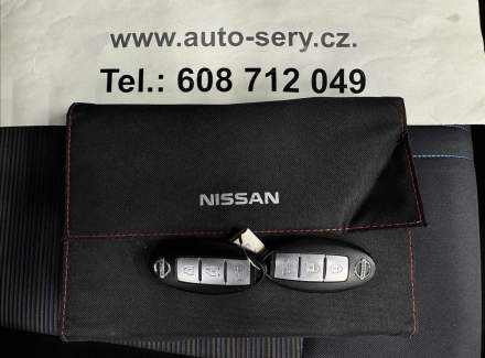 Nissan - Leaf